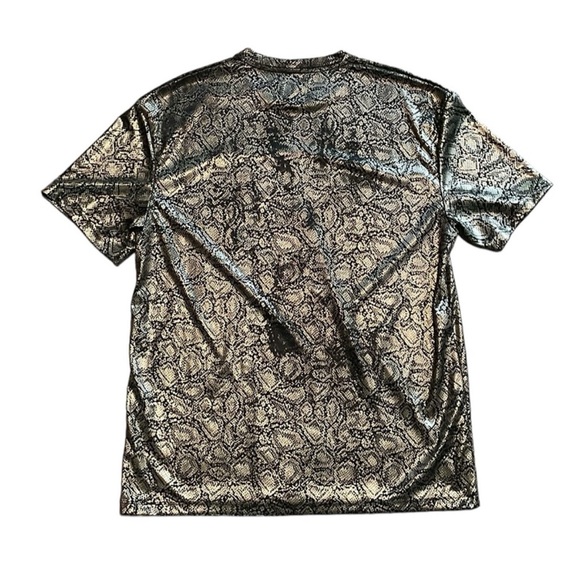 Topman Men's Metallic Snakeskin Print T-Shirt - Shimmering Statement Tee - Picture 4 of 5